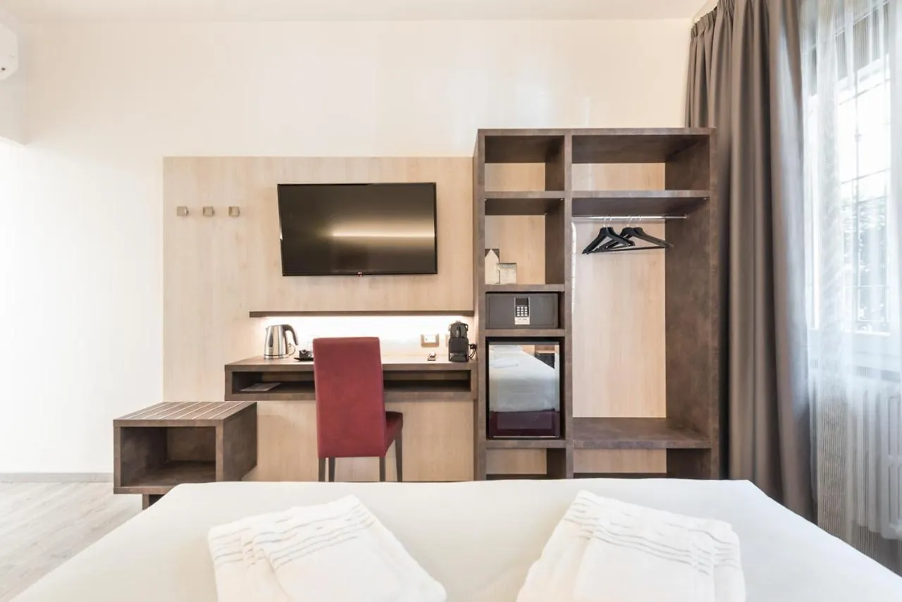 Le Nove Muse Guesthouse Florence