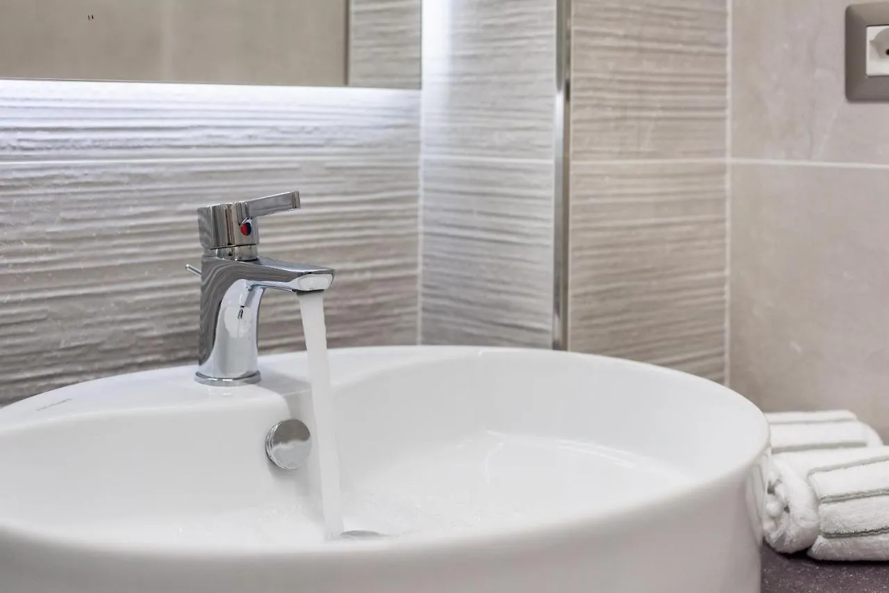 Le Nove Muse Guesthouse Florence 3*,